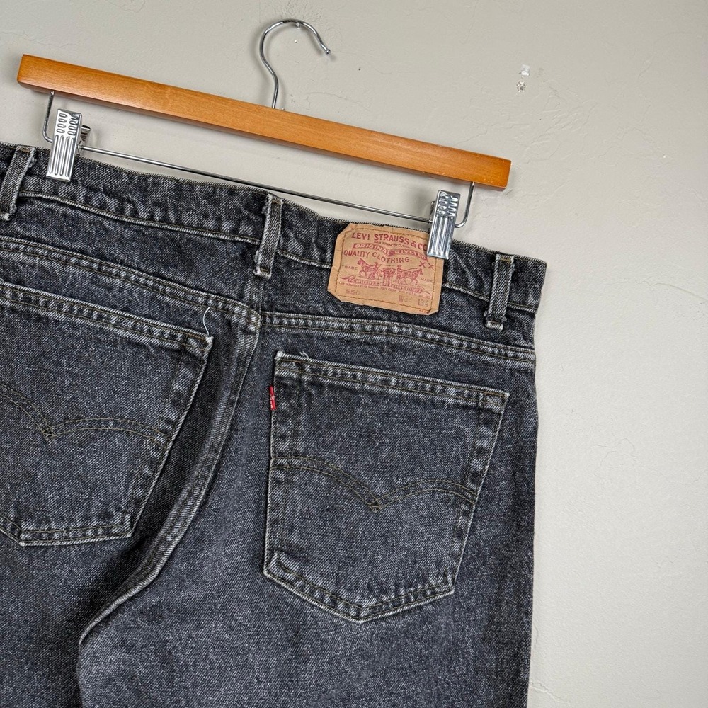 Vintage 80s Levi 550 Faded Black Denim Jeans size 34x34, USA‎ - Picture 4 of 6
